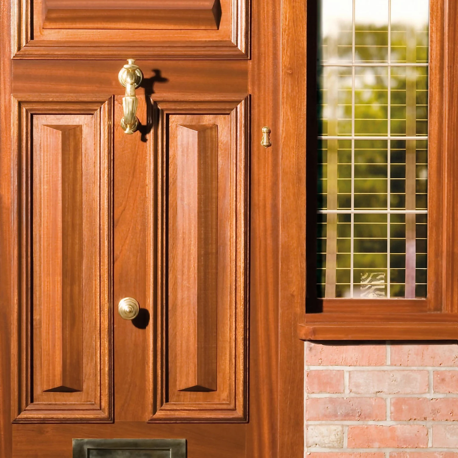 Sadolin Yacht Varnish Clear - 750ml 2 Sadolin Yacht Varnish Clear - 750ml - Image 2