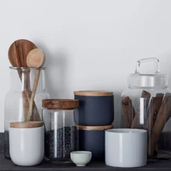 Crown Breatheasy Kitchen Matt Emulsion Paint Splash Of Pepper - Tester 40ml -Best Home Furnishing Store 12814068 5914857364989843