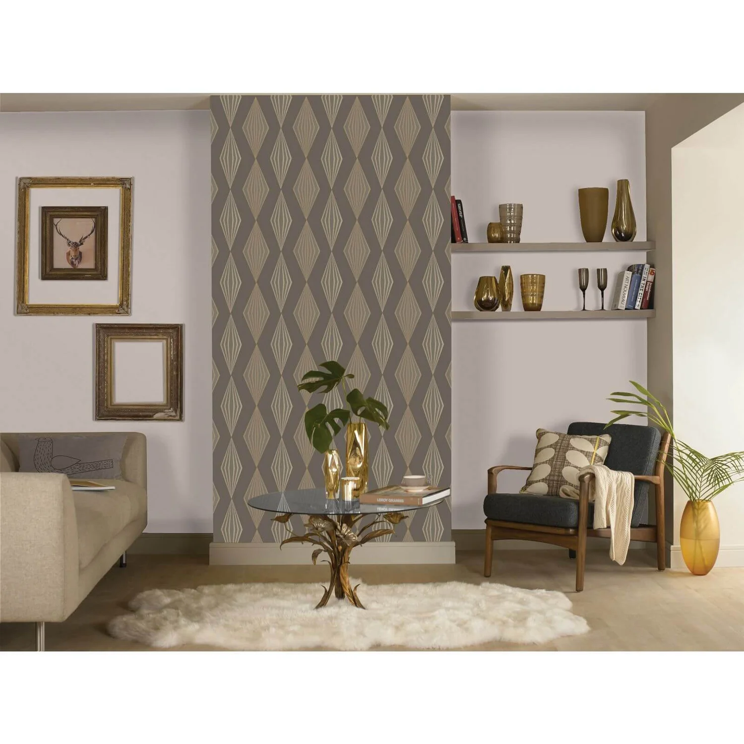 Dulux Matt Emulsion Paint Perfectly Taupe - 2.5L 2 Dulux Matt Emulsion Paint Perfectly Taupe - 2.5L - Image 2