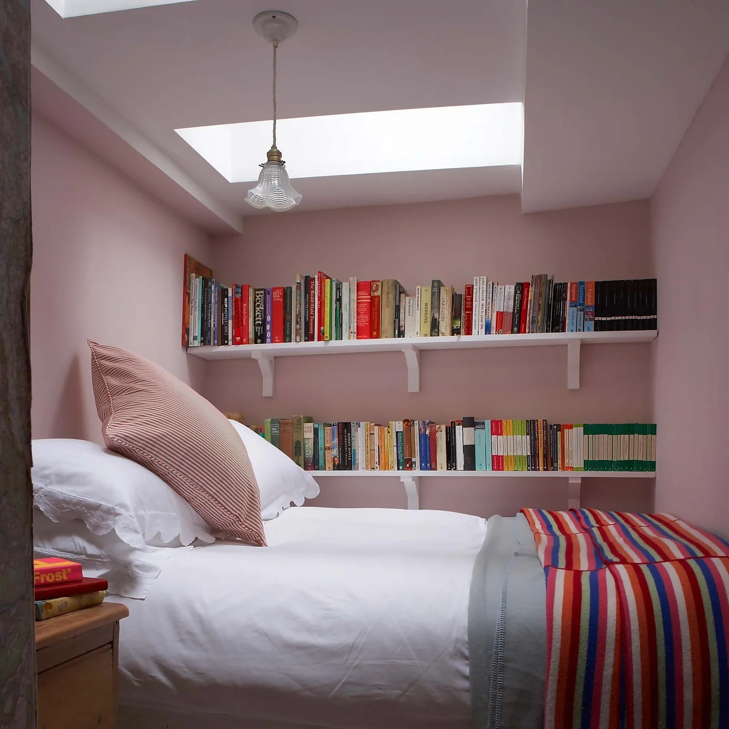 Farrow & Ball Modern Eggshell Paint Calamine - 2.5L 2 Farrow & Ball Modern Eggshell Paint Calamine - 2.5L - Image 2