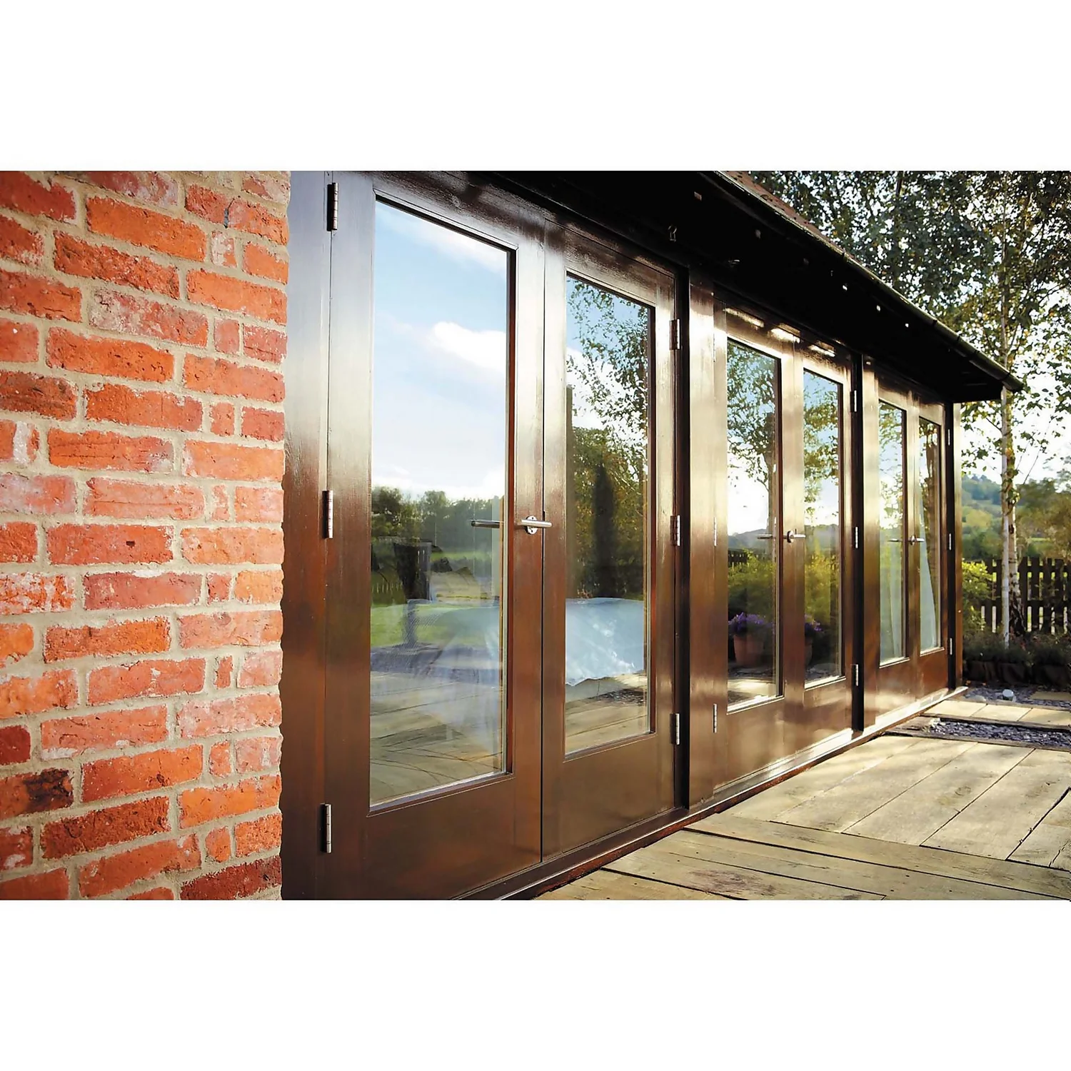 Ronseal 10 Year Woodstain Dark Oak Satin - 750ml 2 Ronseal 10 Year Woodstain Dark Oak Satin - 750ml - Image 2