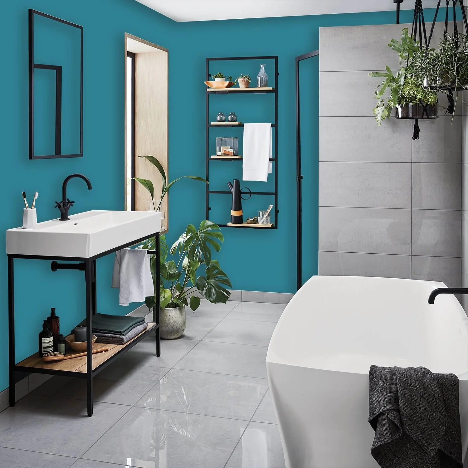 Homebase Bathroom Mid Sheen Paint - Teal 2.5L 3 Homebase Bathroom Mid Sheen Paint - Teal 2.5L - Image 3