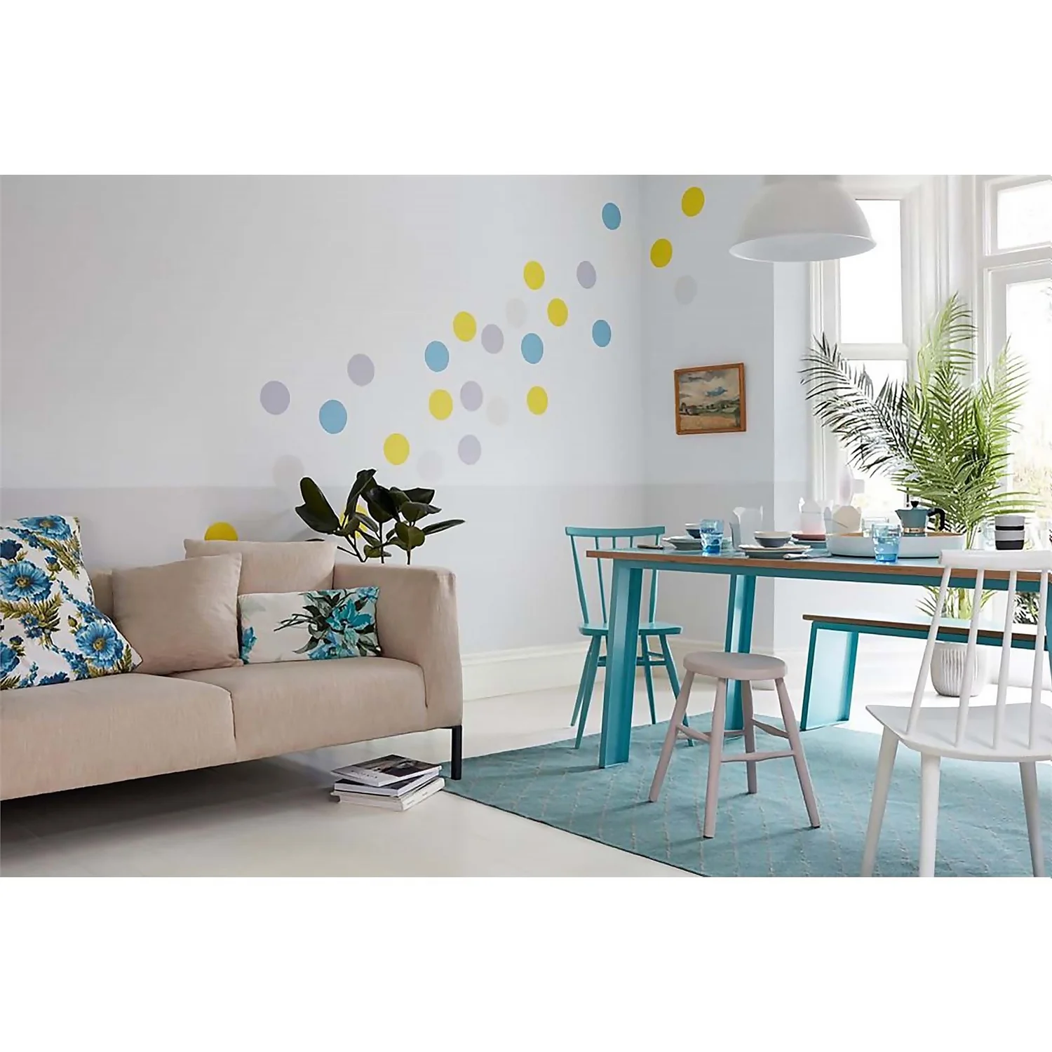 Dulux Easycare Bathroom Rock Salt Soft Sheen Paint - 2.5L 2 Dulux Easycare Bathroom Rock Salt Soft Sheen Paint - 2.5L - Image 2