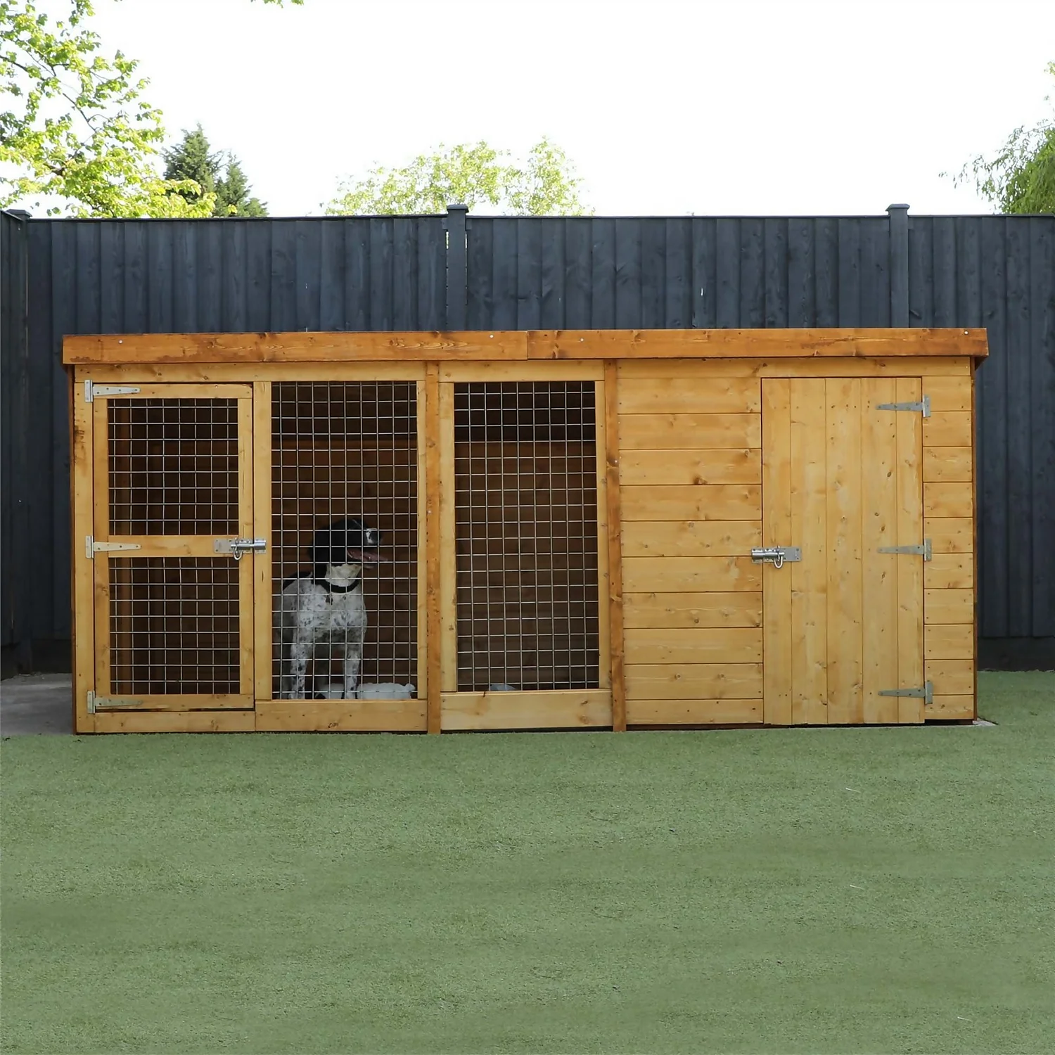 Mercia 10 X 4 Dog Kennel & Run 2 Mercia 10 X 4 Dog Kennel & Run - Image 2