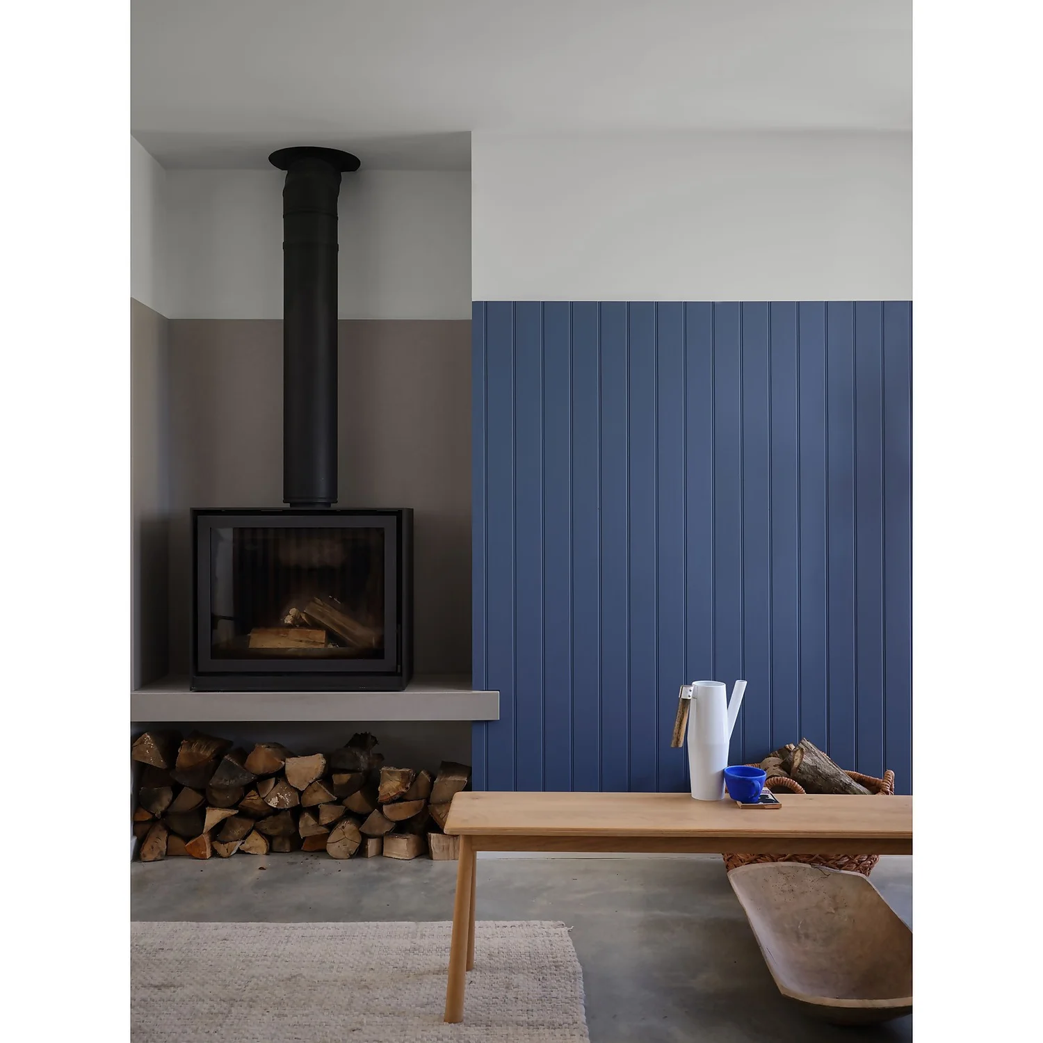 Farrow & Ball Full Gloss Paint Wine Dark - 750ml 3 Farrow & Ball Full Gloss Paint Wine Dark - 750ml - Image 3